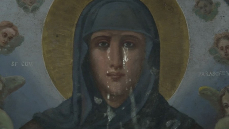 Чудо! Икона на Св. Петка проплака | StandartNews.com