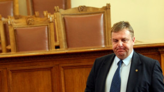 Каракачанов: Изборът на изтребител не е предрешен