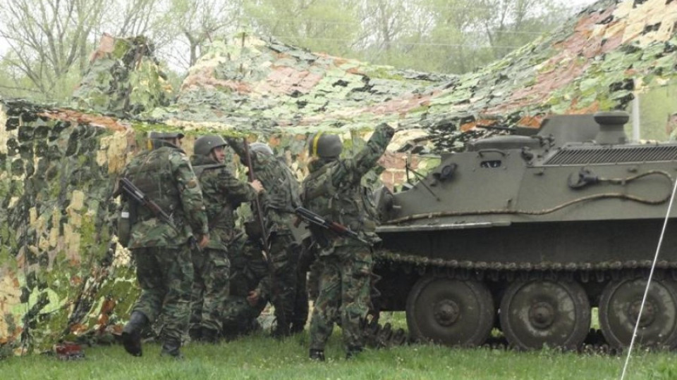 Предлагат полк. Караиванов за шеф на Сухопътни войски | StandartNews.com