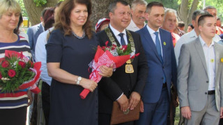 Йотова: Малките общини имат нужда от помощ