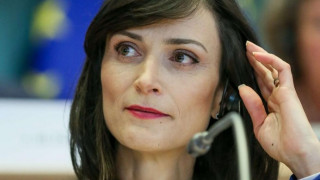Всички комисии зад Габриел