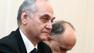 Шефът на Здравната каса е подал оставка