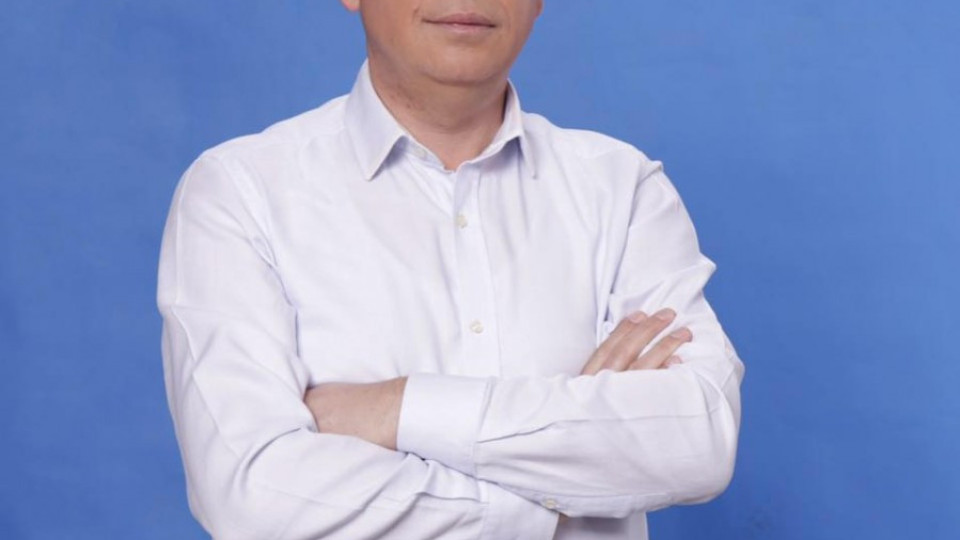 Хасан Азис помага на безработни | StandartNews.com