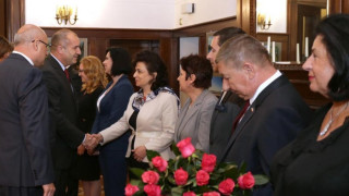 Радев към сънародниците ни в Полша: Вие сте лицето на България тук