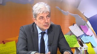 Нено Димов: Нерешаването на проблеми води до безвремие, в което всичко е забранено и позволено