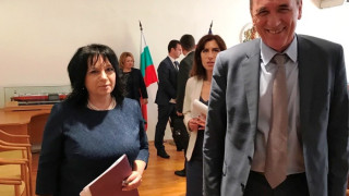 Избират строител на газовата връзка с Гърция