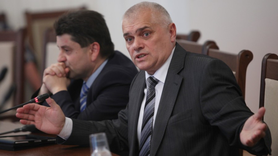 Кадровият проблем в МВР бил заради ниско IQ | StandartNews.com
