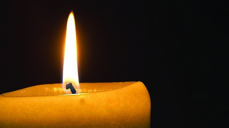 IN MEMORIAM: Почина майката на Росен Плевнелиев | StandartNews.com