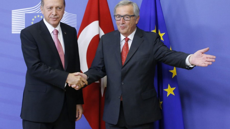 Юнкер предупреди Турция за смъртното наказание | StandartNews.com