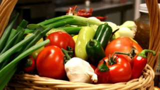 Цената на доматите падна с над 24%