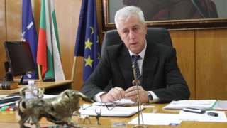 Министър Петров: Трябва да въведем модел за управление на болница