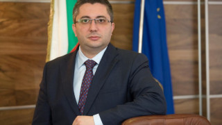 Търсят варианти са продължаване на санирането