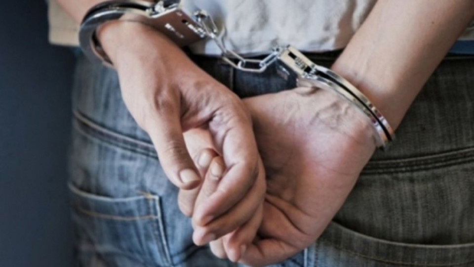 Българин с 132 кг дрога и цял арсенал бил задържан в Холандия | StandartNews.com