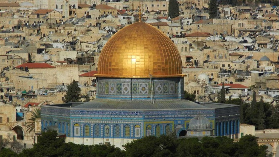 Израел опасва с камери Храмовия хълм | StandartNews.com