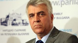 Румен Гечев: Боршош върти на пръста си  вицепремиери и премиери