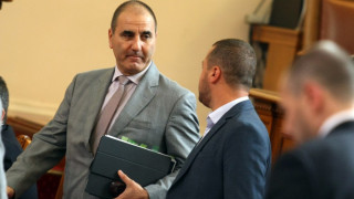 ГЕРБ оттегля текстовете за финансиране на НПО-тата от Закона за съдебната власт 