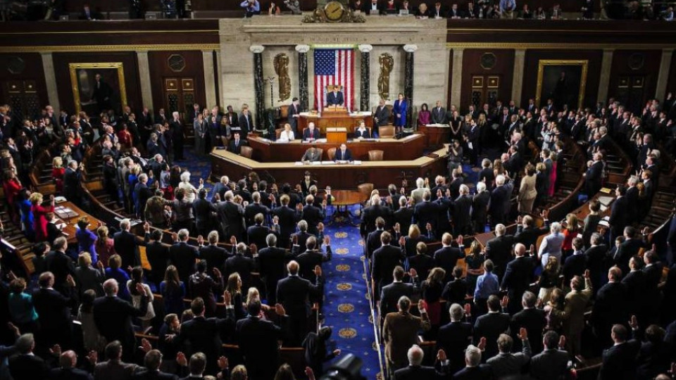 Сенатът на САЩ единодушно одобри санкциите срещу "Русия" | StandartNews.com