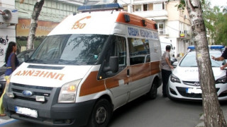 Британка в кома след пиянски балконинг