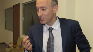 Още 80 милиона отишли за увеличените заплати на учителите
