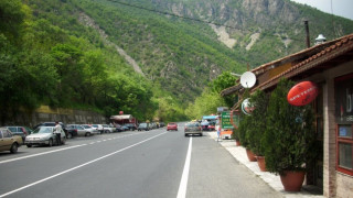 АПИ с 5 варианта за "Струма" край Кресна