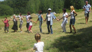 Стакевци почита с празник гората