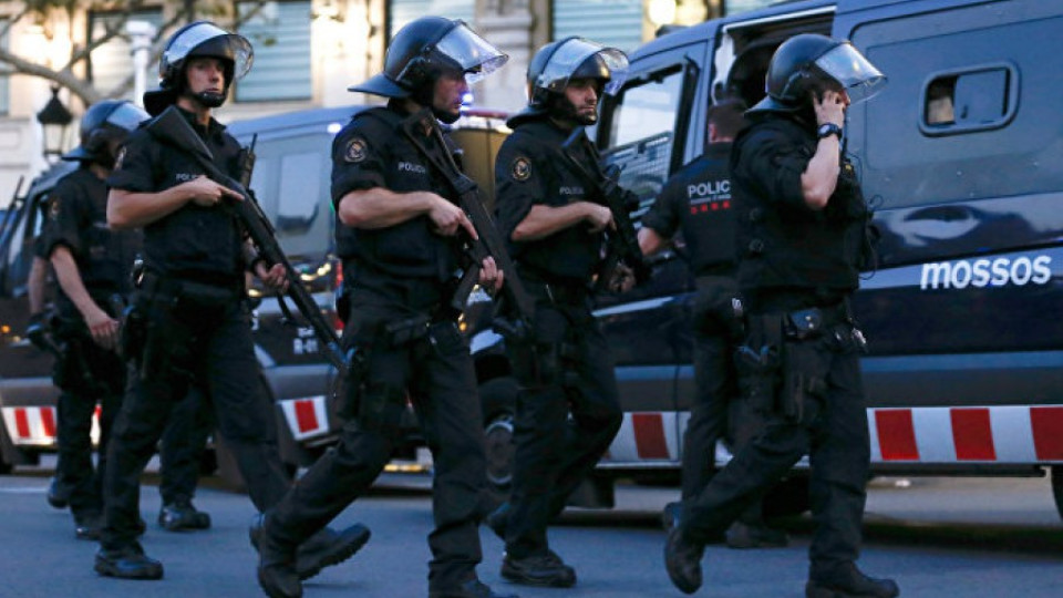 Всички издирвани за терора в Испания са мъртви | StandartNews.com