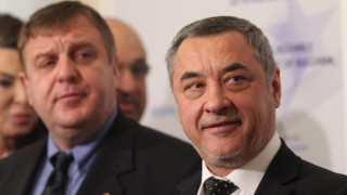 Каракачанов защити Валери: Слънчев бряг не е курорт за купон