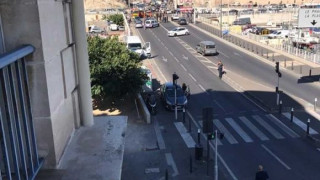 Психар помете с кола пешеходка в Марсилия