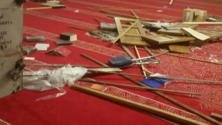 Чужденец поругал джамията в София