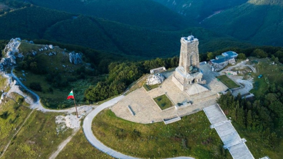 Радев: Шипка е свято място /ОБНОВЕНА/ | StandartNews.com