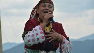 Чакат Валя Балканска на протест в Асеновград