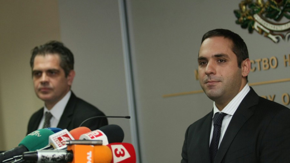 Емил Караниколов: Държавата иска да придобие "Дунарит" (ОБНОВЕНА) | StandartNews.com