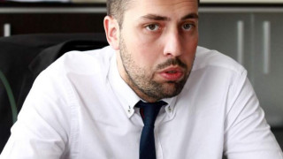 Край на паркирането по тротоарите в София