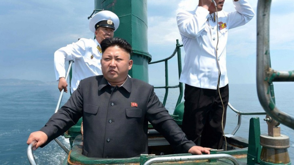 Ким Чен-ун дезертира в Китай при война със САЩ | StandartNews.com