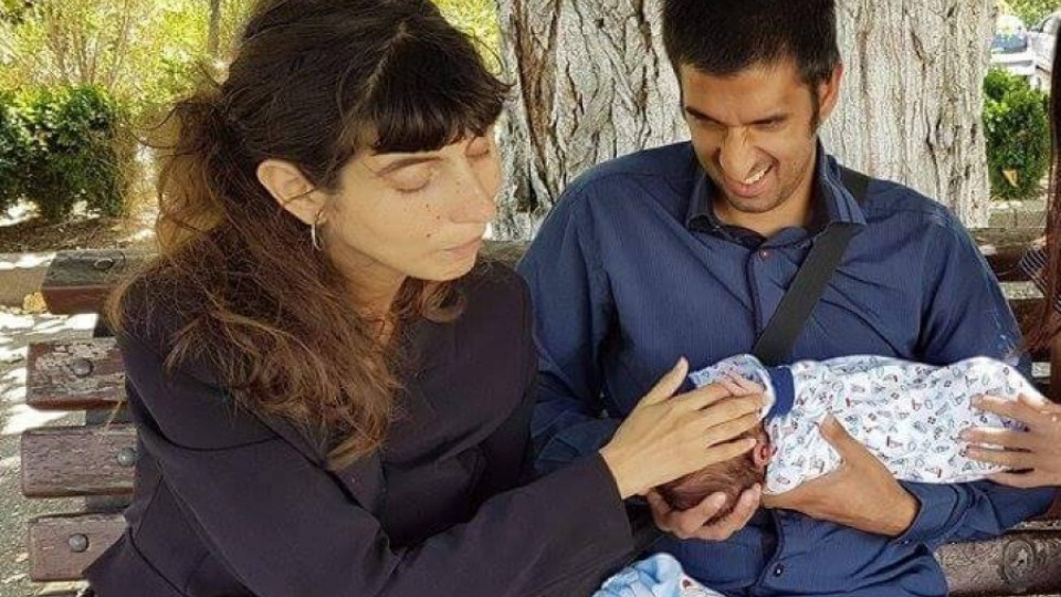 Незрящи родители виждат щастието в сина си | StandartNews.com
