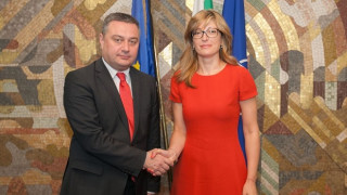 Захариева: Винаги сме подкрепяли Грузия