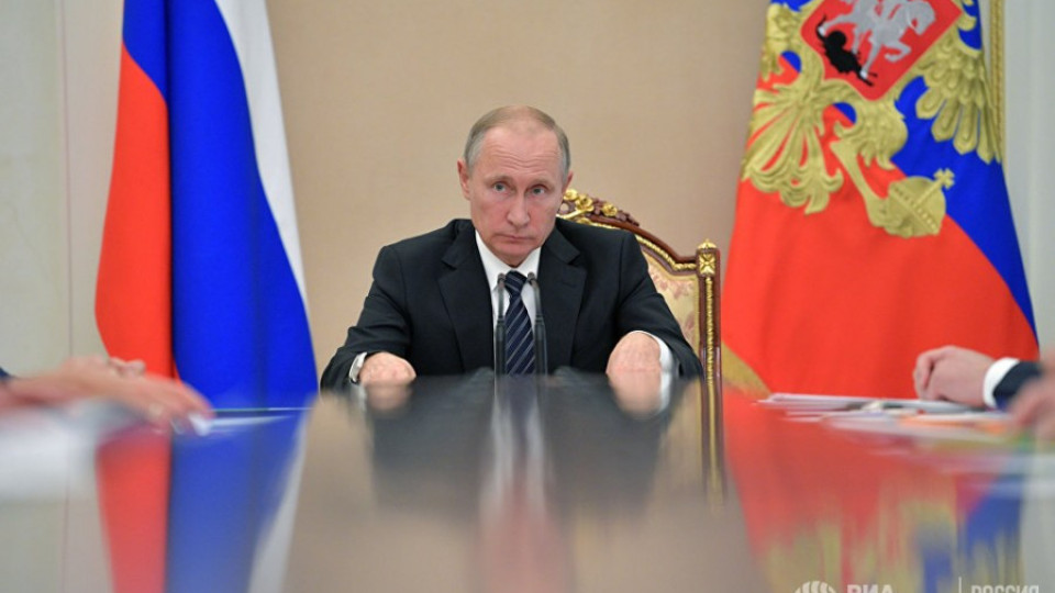 Путин иска ръст на минималната работна заплата до 85% | StandartNews.com