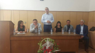 Цветанов: Очаквах Румен Радев да говори по важните за страната теми
