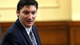 Крум Зарков: Само закон няма да оправи образованието