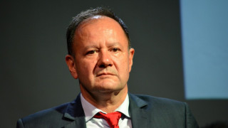 Миков: Какво ще ни вземе Русия - петрола или диамантите?