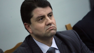 Заплати и осигуровки поглъщат 91% от бюджета на МВР