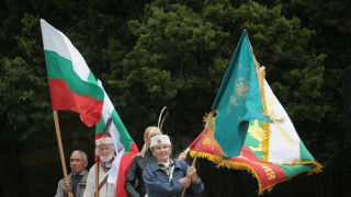 Гвардейци и духова музика за Независимостта в София
