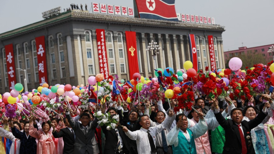Китай удари Северна Корея със 700 млн. долара | StandartNews.com