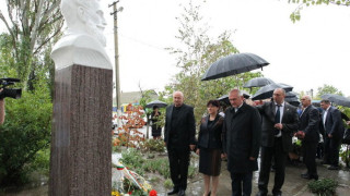 Украйна обещава, че българският език ще остане в училищата