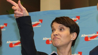 Лидерката на "Алтернатива за Германия" си тръгва