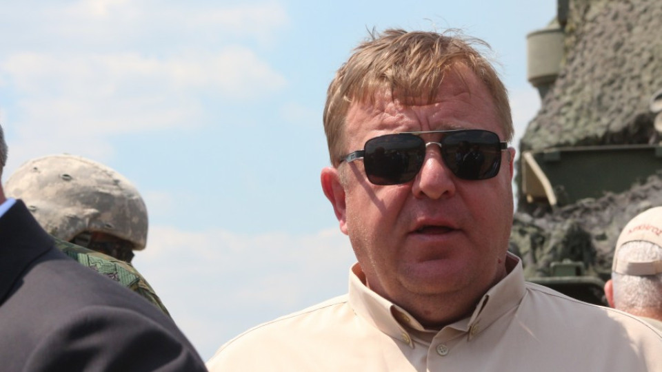 Каракачанов: "Емко" ни дължи над 2 млн. лева | StandartNews.com