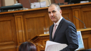 Цветанов се извини на президента за нападките