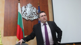 Летим с 90 км/ч в четири ленти от Бургас до Слънчака