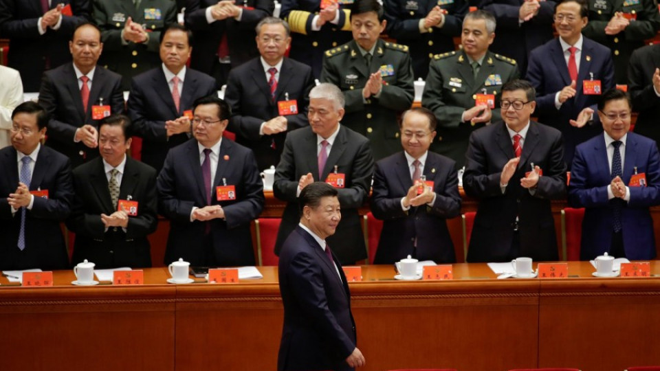 Си Цзинпин обеща "нова ера" на Китай  | StandartNews.com
