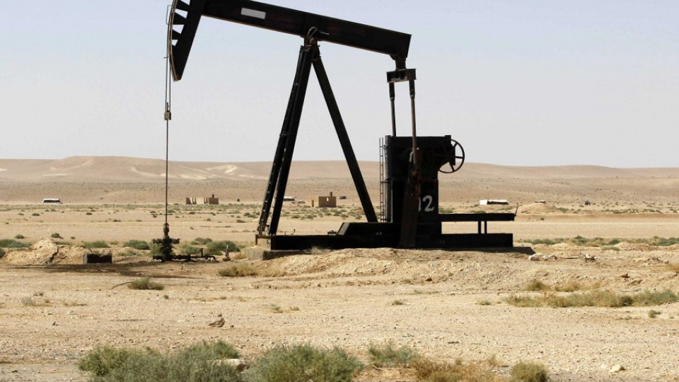 САЩ превзе най-голямото петролно находище на "Ислямска държава" | StandartNews.com